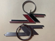 Set of 2 ZZ Top Key Chain RED and BLACK and Plain Silver Solid Metal 3 1/4