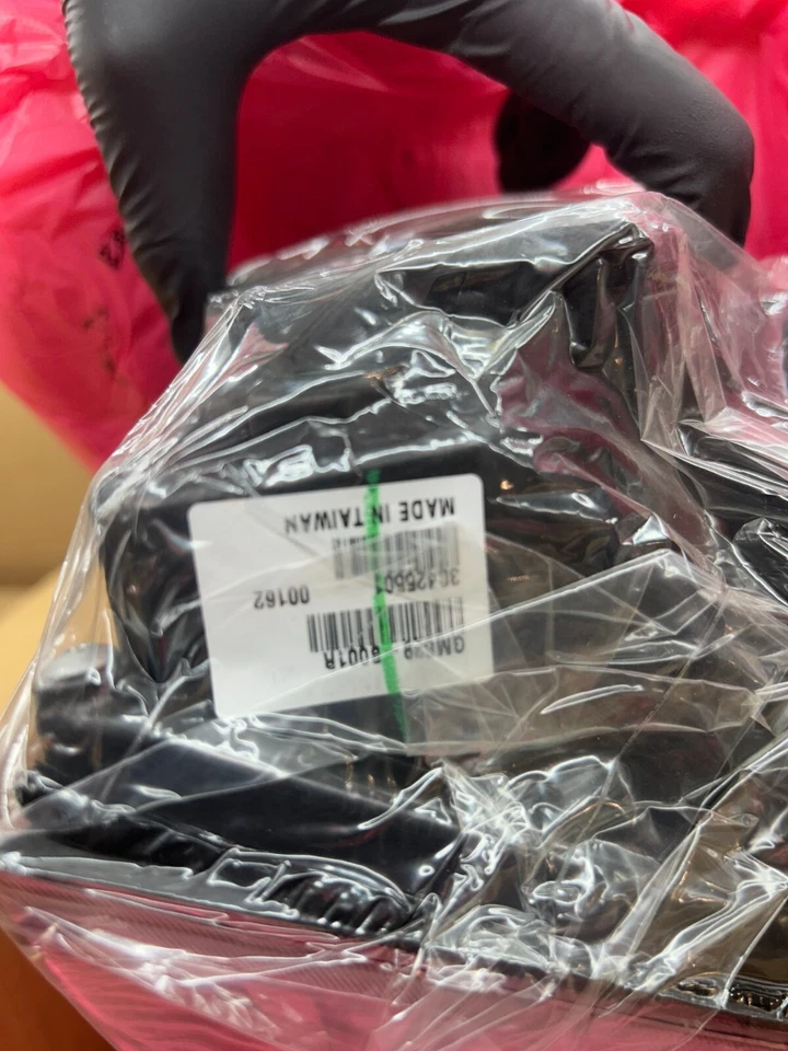 Dorman 1592233 Passenger Side Headlight Assembly For 2008-2011 Cadillac CTS - Image 4 of 4