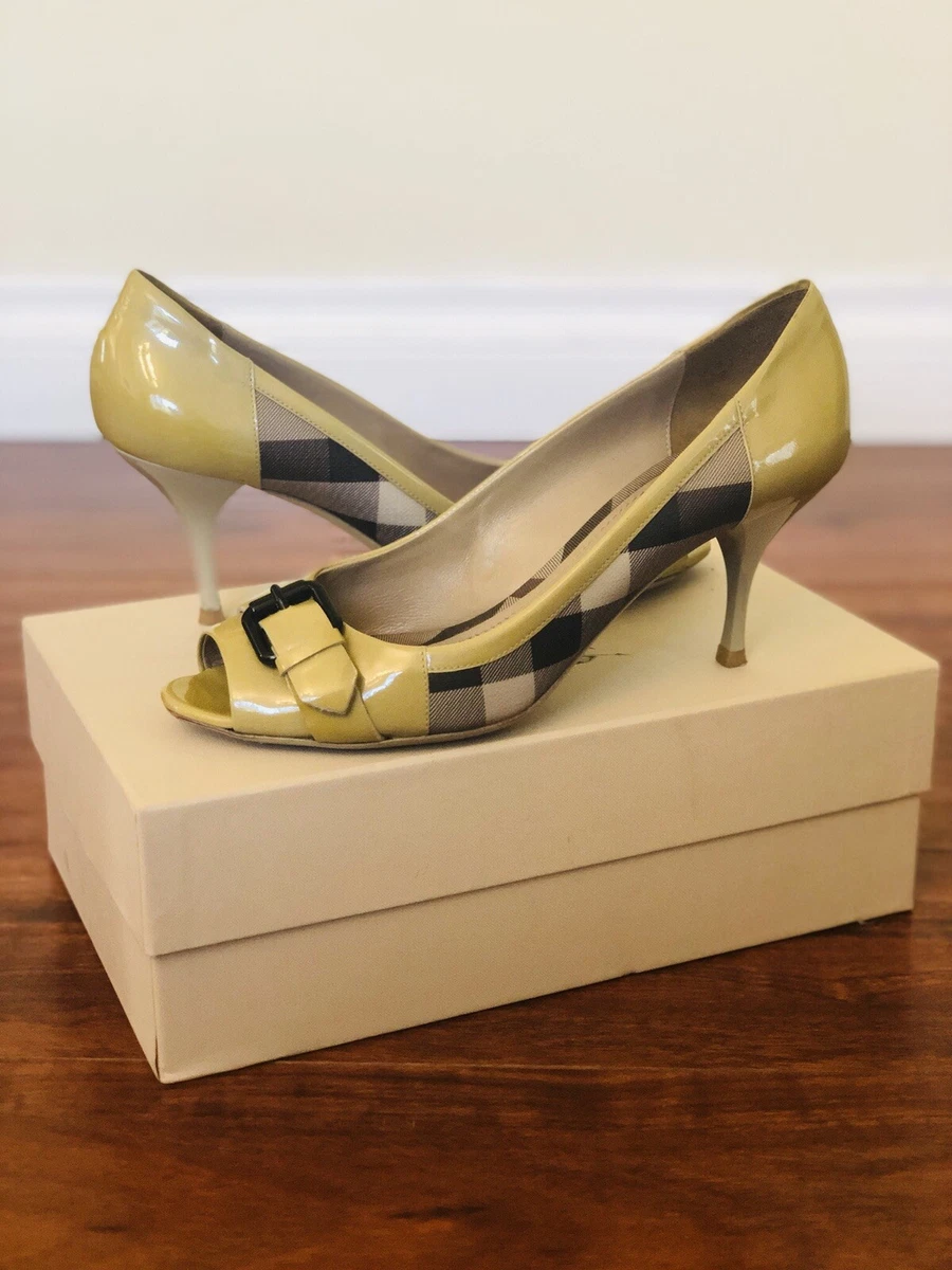 Burberry pumps hotsell