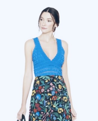Alice+Olivia Knit Stretch Crochet Style V-Neck Lined Blue Pullover Tank Top $224
