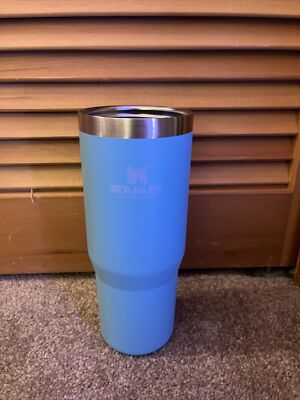 Stanley Ice Flow 30 Ounce Pool Blue - Brand New - Authentic