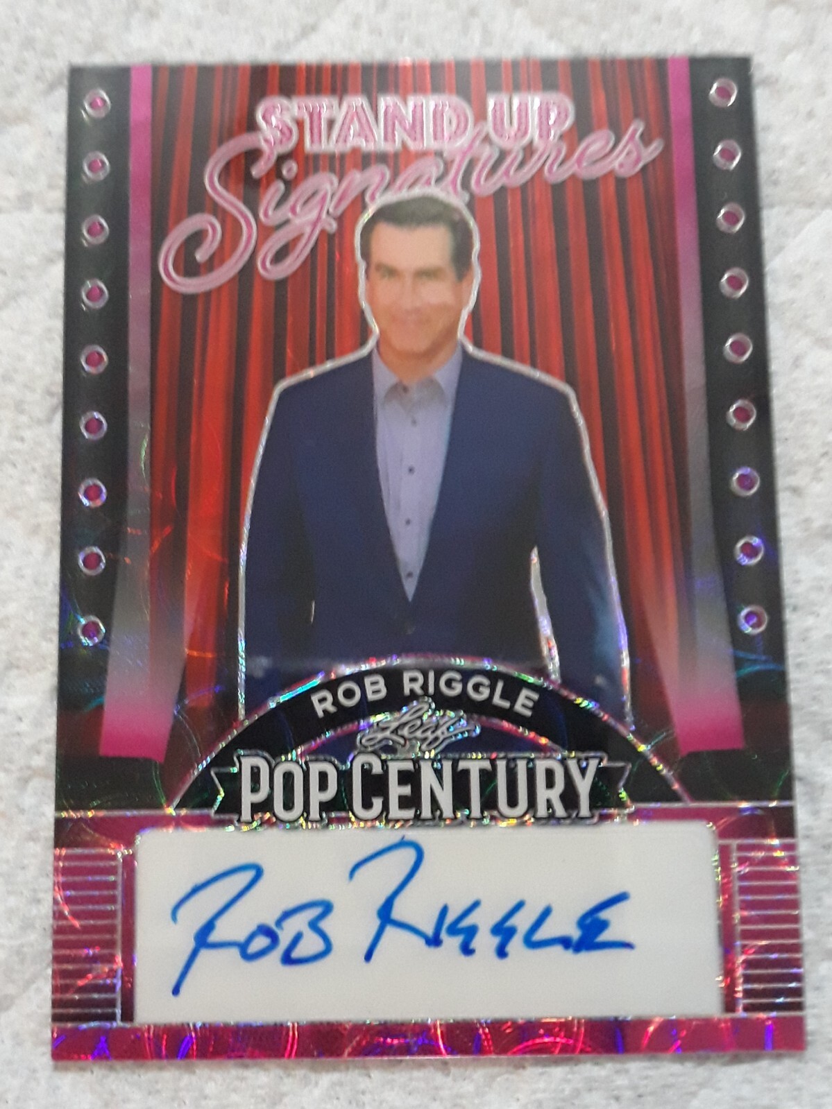 Rob Riggle Fox 2023 POP CENTURY. ROB RIGGLE AUTOGRAPH. PINK KALEIDOSCOPE.