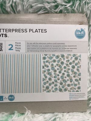 American Crafts We R Memory Keepers Letterpress Plate Set - Dots, 2 Pieces