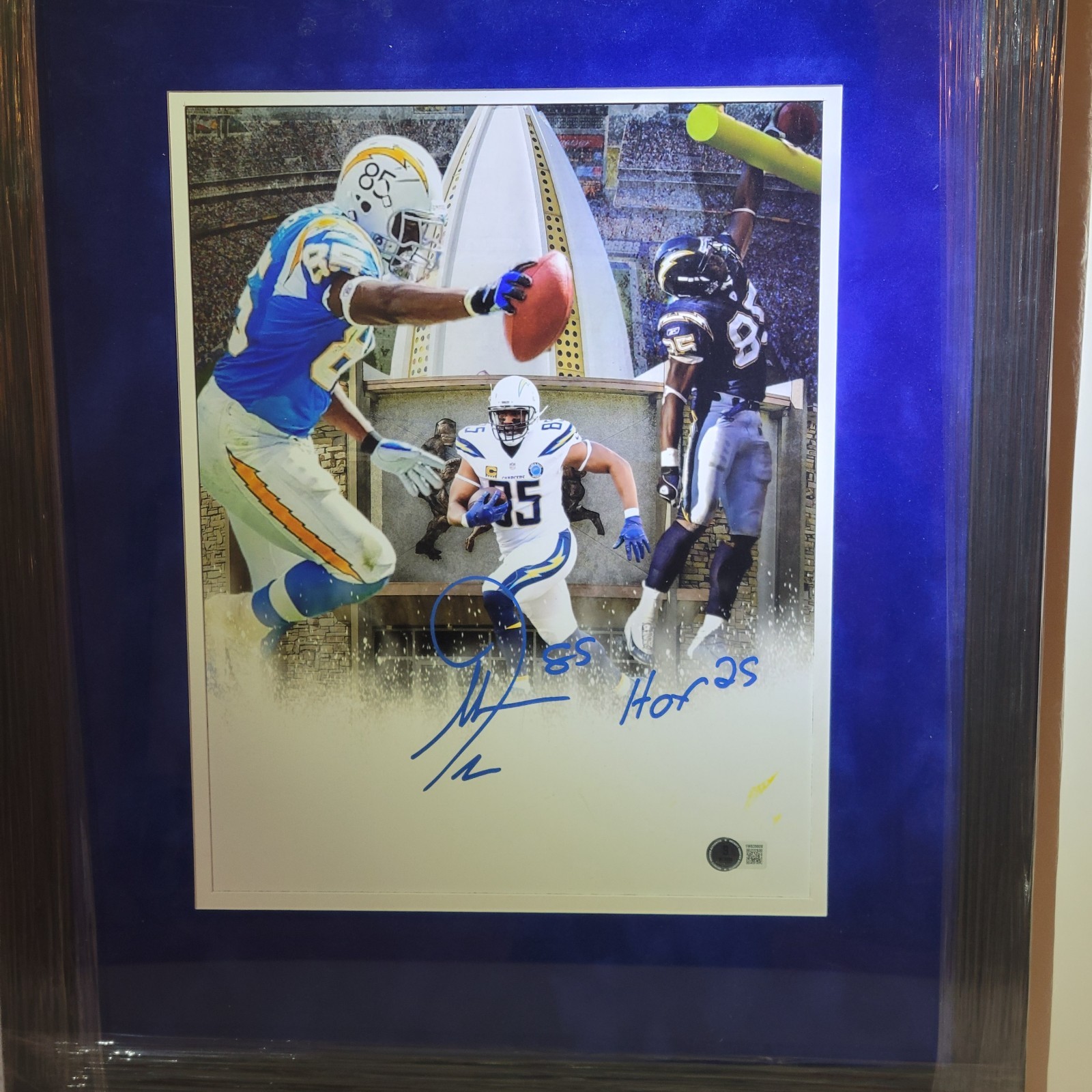 Antonio Gates Autographed Signed San Diego Chargers CHARGERS 11X14 FRAMED PRINT HOF2025 BECKETT /COA 