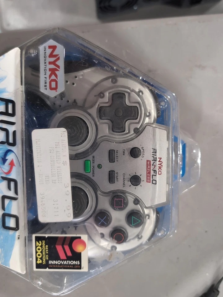 Nyko Air Flo XL Playstation PS2 Controller Grip Fans Blue Wireless  New Old Stoc - Image 4 of 4