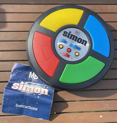 Vintage 1978 MB Simon Spiel voll funktionsfähig verpackt Top Zustand 