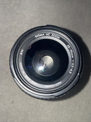 Sigma UC Zoom 28 mm-70 mm F/3.5-4.5 Multi-Coated High-speed AF Lens