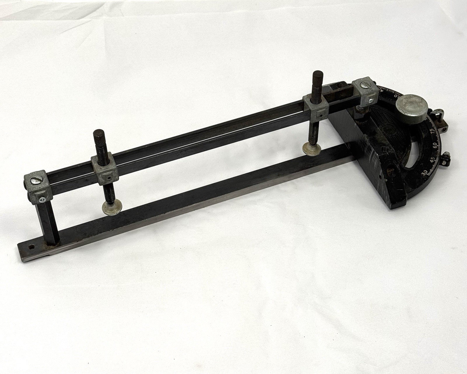Delta Rockwell Miter Gauge With Clamp Attachment Hold Downs