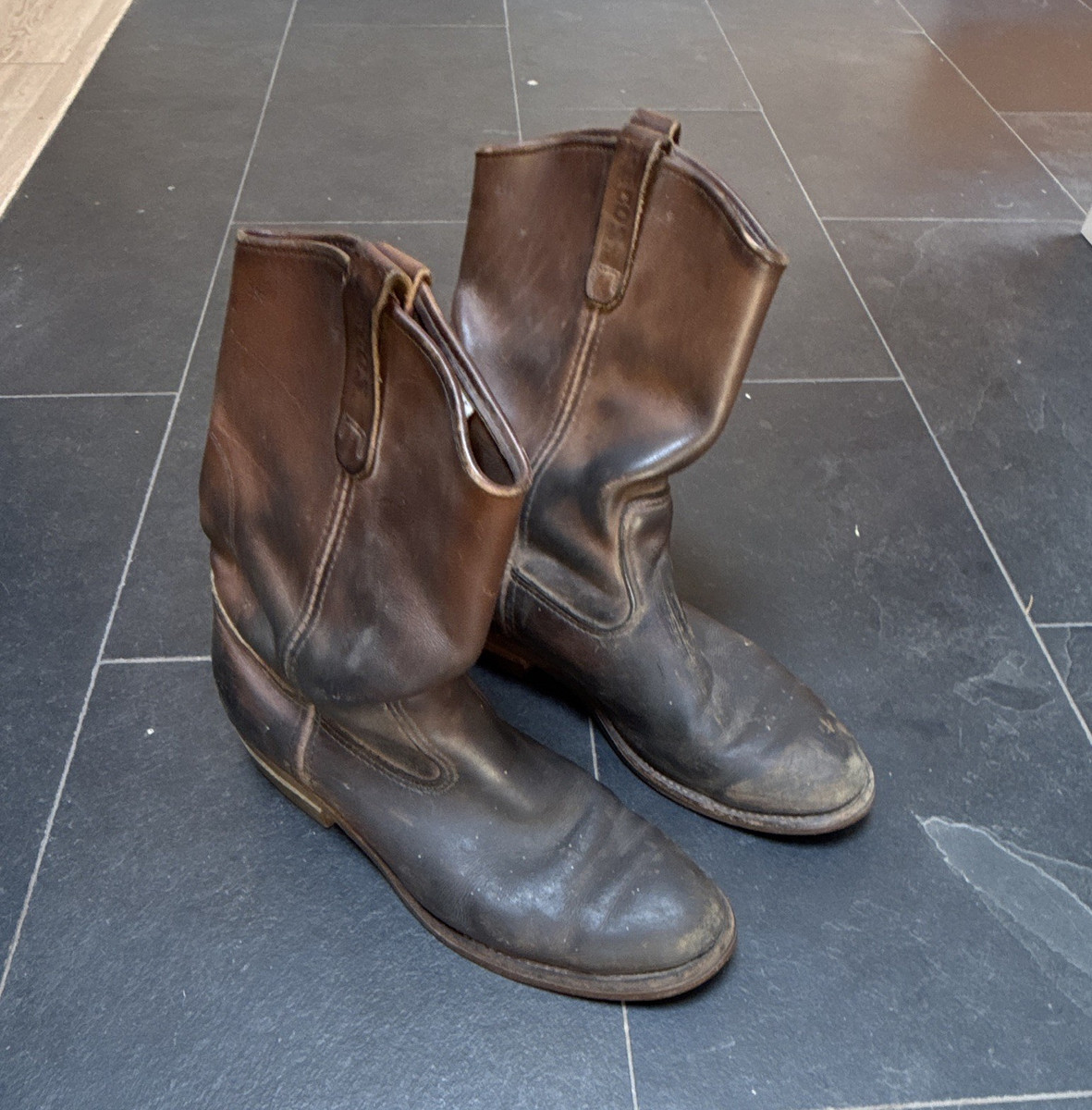 Red Wing Shoes Men display picture 3