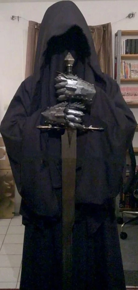 Ring Wraith Costume Nazgul Costume/Nazgul Helmet/Gloves/Black Cape Halloween - Image 3 of 4