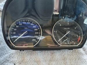 TACHOMETER  BMW 1er E81 E87 123d  Kombiinstrument Ca. 170.000  9166825