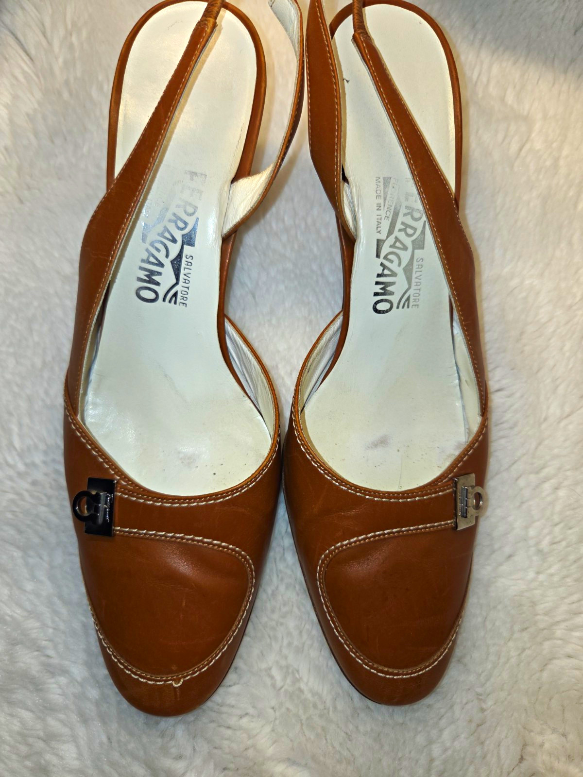 Salvatore Ferragamo Women’s Brown Leather Slingback Buckle Block Heel US 9