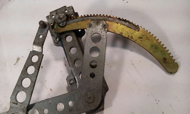 75-89 Volvo 240 260 conductor ventana trasera izquierda regulador manual Foto 3 de 4