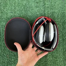 Original Beats Studio 1.0 Headphones White Corded With Case Noise Cancellation