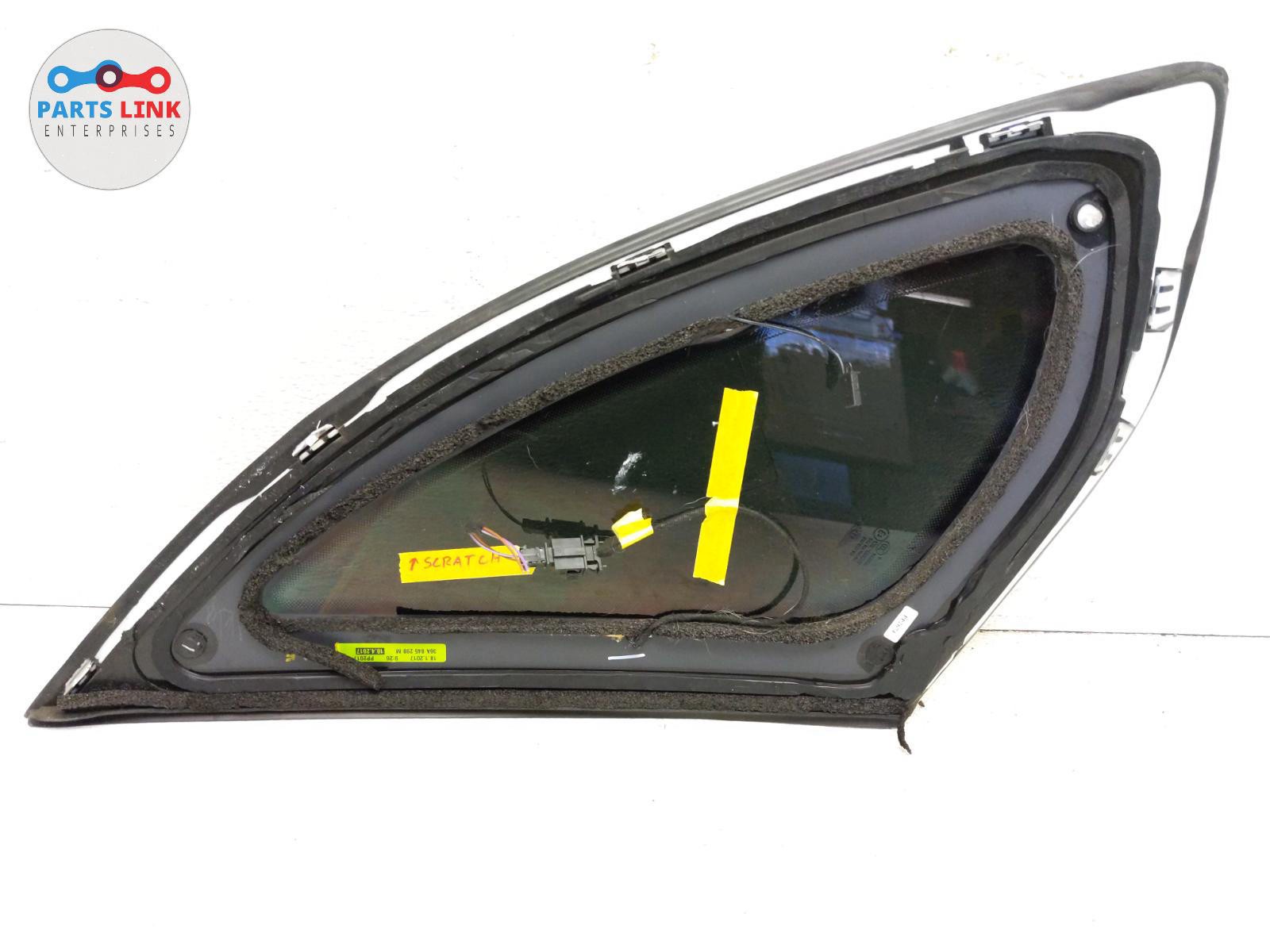 2016-20 BENTLEY BENTAYGA REAR RIGHT GLASS QUARTER VENT WINDOW CORNER PANEL TRIM