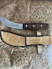 R.H. Forschner Co. Victorinox Skinner With Sheath