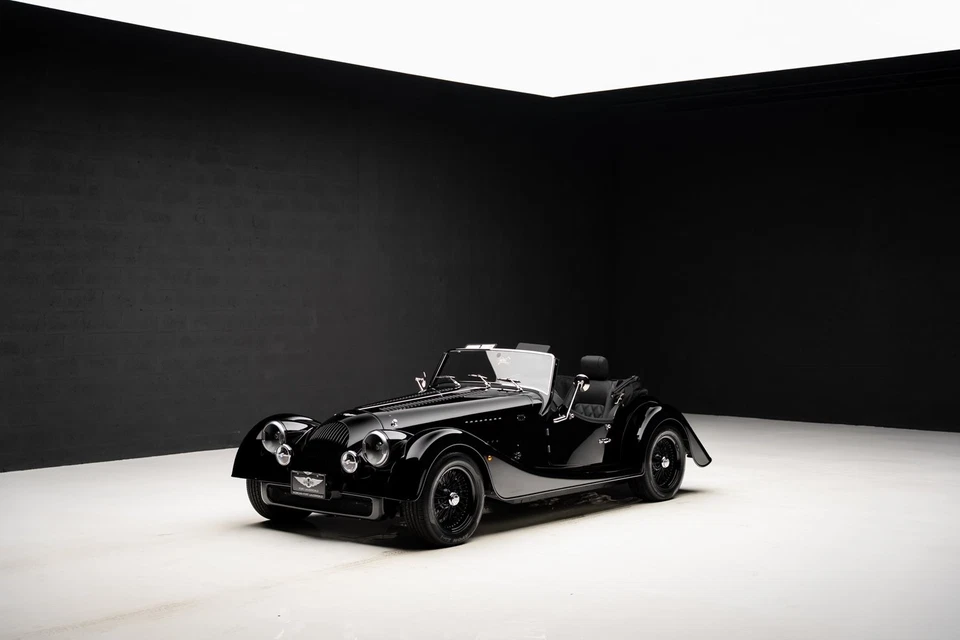 2025 Morgan Plus Four Roadster - Image 4 of 4