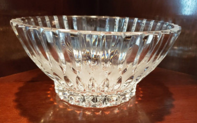 POLONIA 24% LEAD CRYSTAL 8 1/2'' CENTERPIECE BOWL MADE IN POLAND