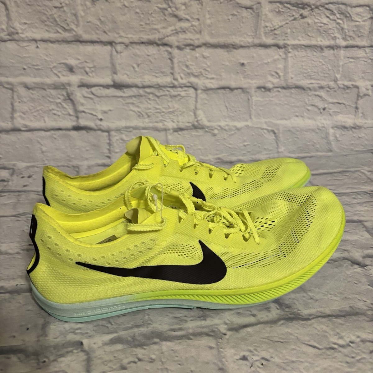 Nike Flywire ウエイトトレーニングシューズ 蛍光イエロー Nike Flywire ウエイトトレーニングシューズ 蛍光イエロー NIKE ナイキ