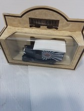 21015 Lledo Days Gone 1:60 Scale 1934 Chevrolet Van Cherry Blossom 