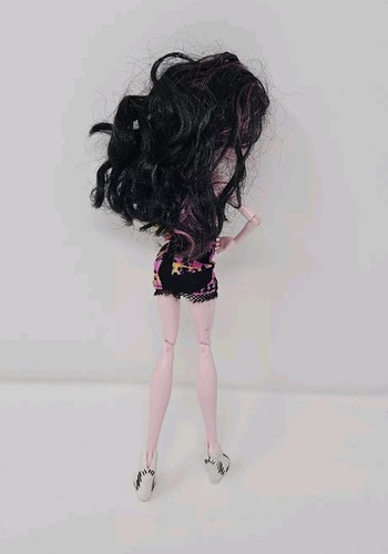 Draculaura Gloom Beach Monster High 2008 Mattel Doll Incomplete - Picture 2 of 3