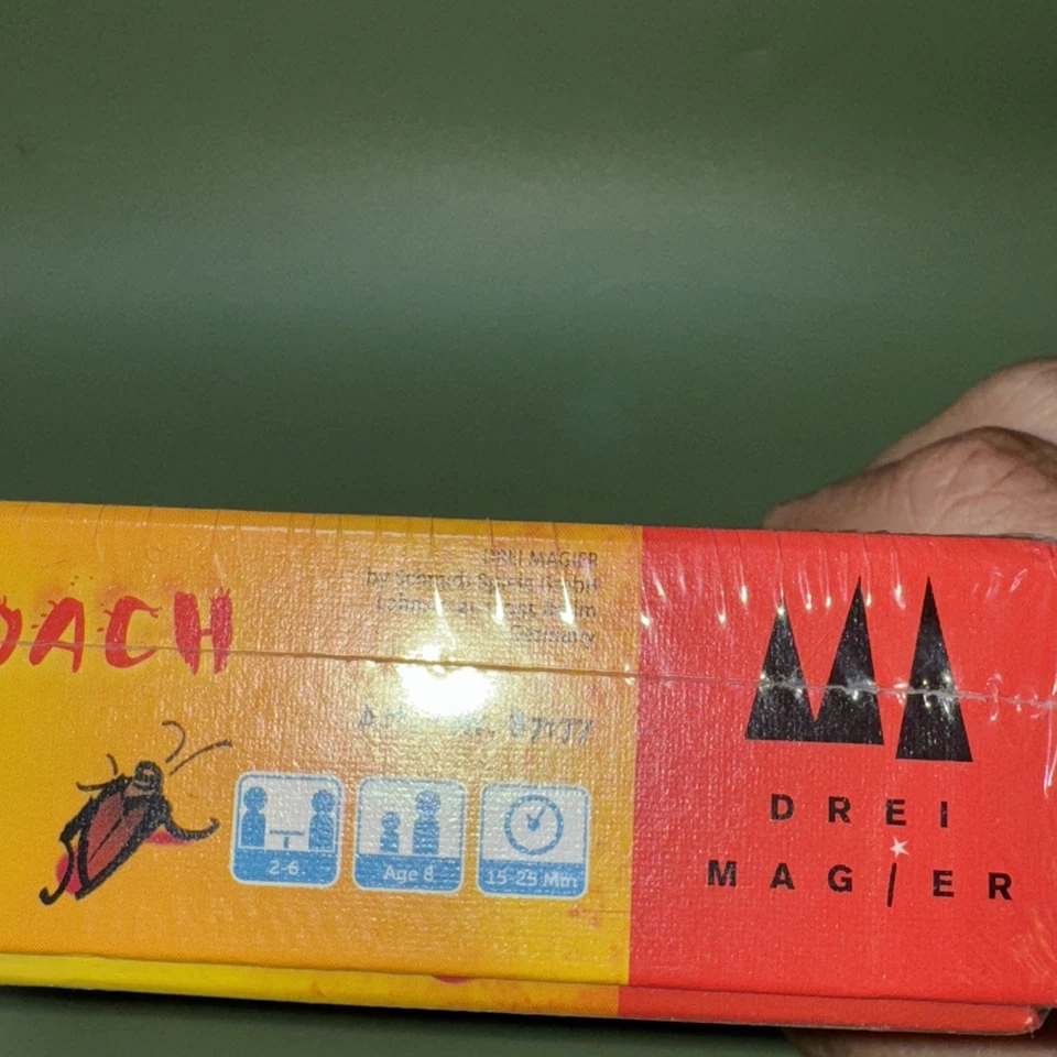 Cockroach Poker Card Game Devir / Drei Magier NEW Sealed - Image 2 of 3