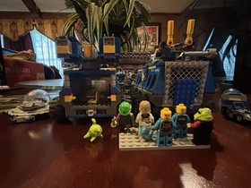LEGO Alien Conquest Earth Defense HQ 7066 100% Complete W/ Instructions
