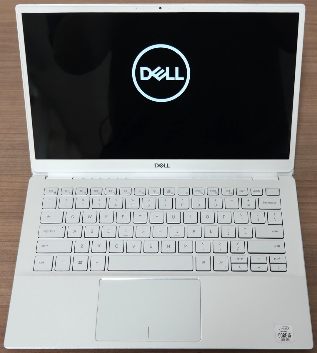 DELL Inspiron 5391 P114G Core i5 / 8GB
