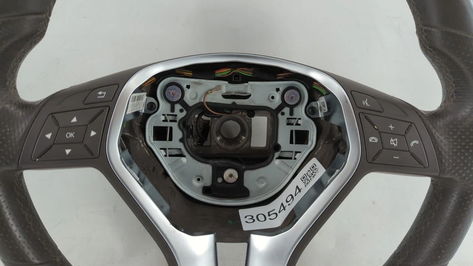 Volante Mercedes-Benz C350 2012 218 460 2703 TEYZT Foto 3 de 4