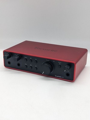 Focusrite Scarlett 2i2 4. Gen USB Audio Interface Studio Podcast Gitarre Rot B
