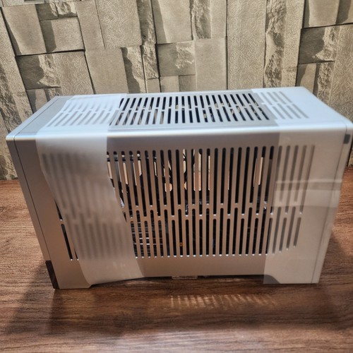 Fractal Design Terra Silver Mini-ITX Small Form Factor PC Case with PCIe 4.0 Ris - Afbeelding 4 van 7
