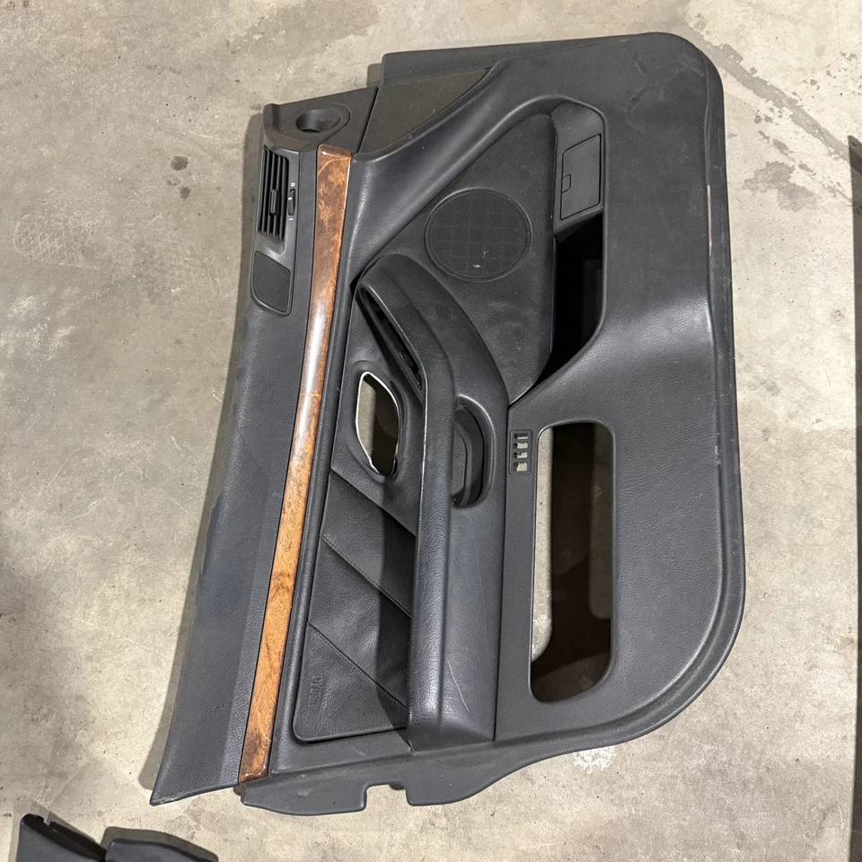 BMW E39 5 Series Black Door Panel Set LOCAL PICKUP: COLORADO - Image 4 of 4