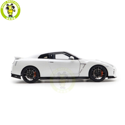NISSAN GTR-50 1/18 ミニカー 世界限定50台モデル ホワイト NISSAN GTR-50 1/18 ミニカー 世界限定50台モデル ホワイト NISSAN GTR