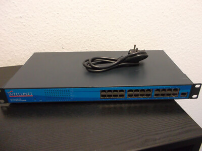 Intellinet Fast Ethernet Switch 24ports 10/100 Mbps - 1 Uplink Port