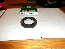 CHICAGE RAWHIDE 14975 OIL SEAL = 1.5" X 2.332" X .406"~MADE IN USA !