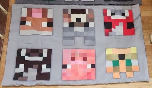 Official 2018 Minecraft Standard Pillowcases Set of 2. SPOTLESS - Picture 2 of 10