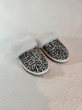 Lands End Faux Fur Cheetah Pattern Slip-on Leisure Comfort Slippers