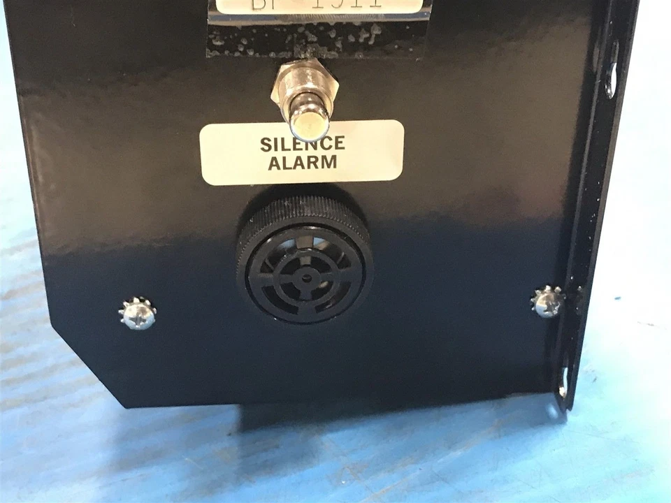 Nuevo microcargador Maguire Products ML-3R con regulador SMC NAW3000-N03 (I11) Foto 4 de 4