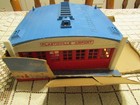 LOT OF NINE VINTAGE PLASTICVILLE BUILDINGS AND BOXES — photo 7