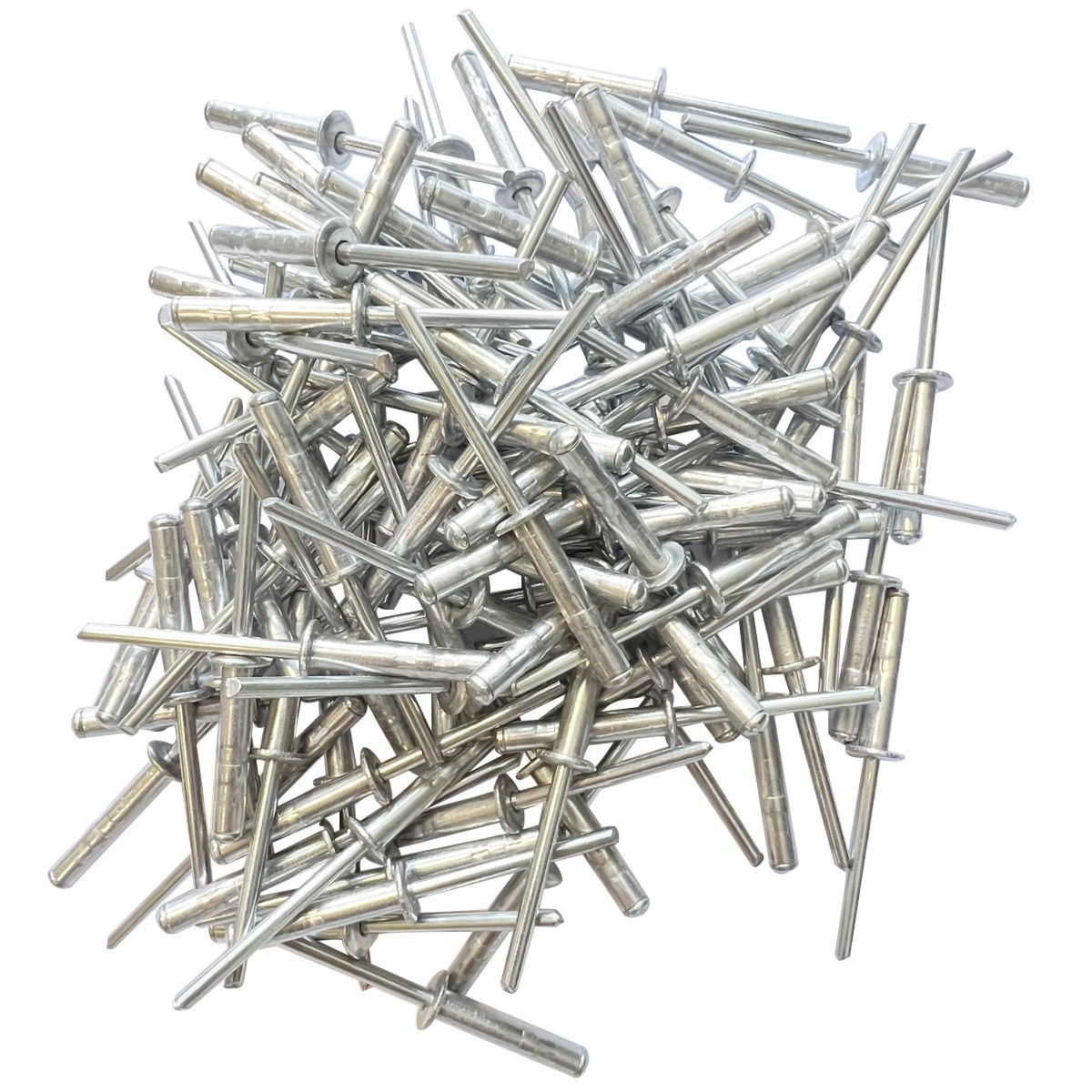 Eviter le jeu des fixations avec les rivets pop multi serrage 4.8x25 à tête standard