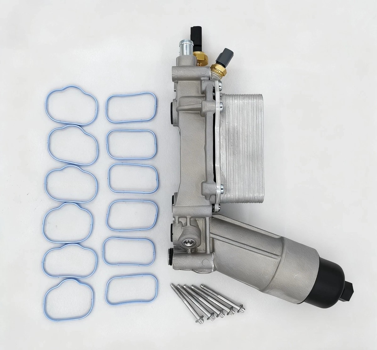 ドムドム アダプター込み 68365931AA 68365931AB Oil Filter Housing For 19-21 Dodge Jeep