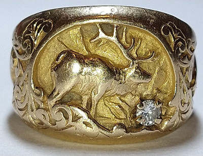 Solid heavy 14k gold diamond stag deer wolf nature hunter ring 19.1 grams