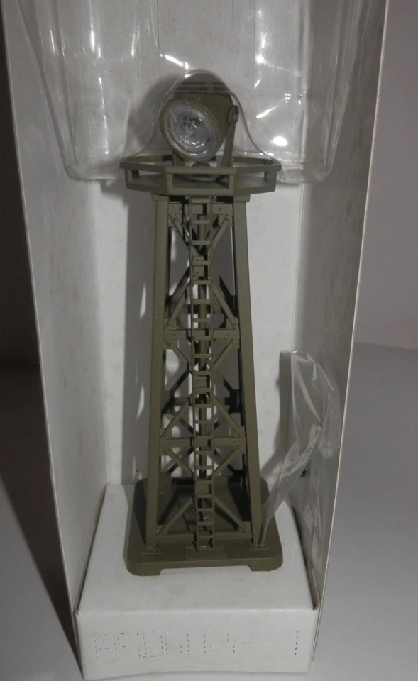 Model Power N Scale LIGHTED US Army Searchlight Tower #2681 NIB - Image 2 of 3