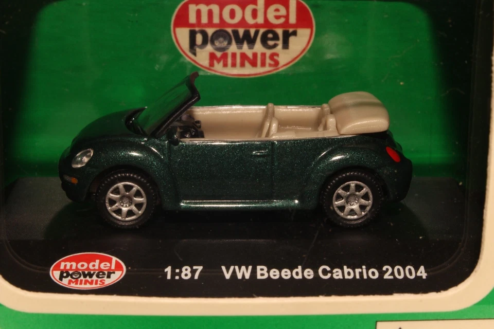 MODEL POWER HO SCALE 2004 VOLKSWAGEN BEETLE CONVERTIBLE, GREEN, 1:87, NIB - Image 2 of 4