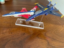 Military Model USAF general dynamics f-16 and navy grumman tomcat, dual display
