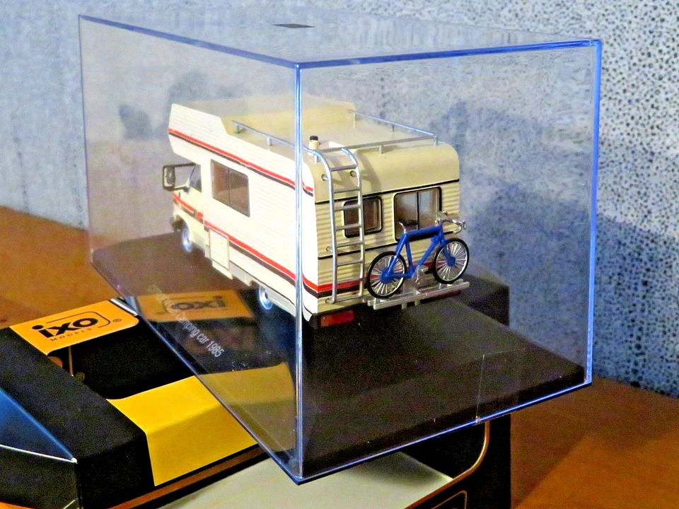 1/43 IXO CAC001 CITROEN C25  CAMPING CAR 1985 - Photo 3/4