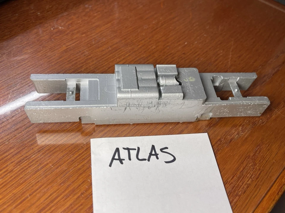 ATLAS DIECAST DIESEL CHASSIS FRAME / WEIGHT ONLY - Image 3 of 4