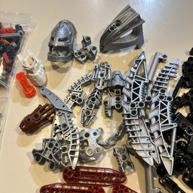 Bionicle Titan Warrior VEZON & FENRAKK 8764 - Only Missing Cape