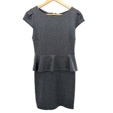 Alice + Olivia Employed Grey Peplum Cap Sleeve Sheath Dress Size 6