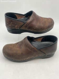 Dansko Adult Clogs   Brown Leather Slip-On 39